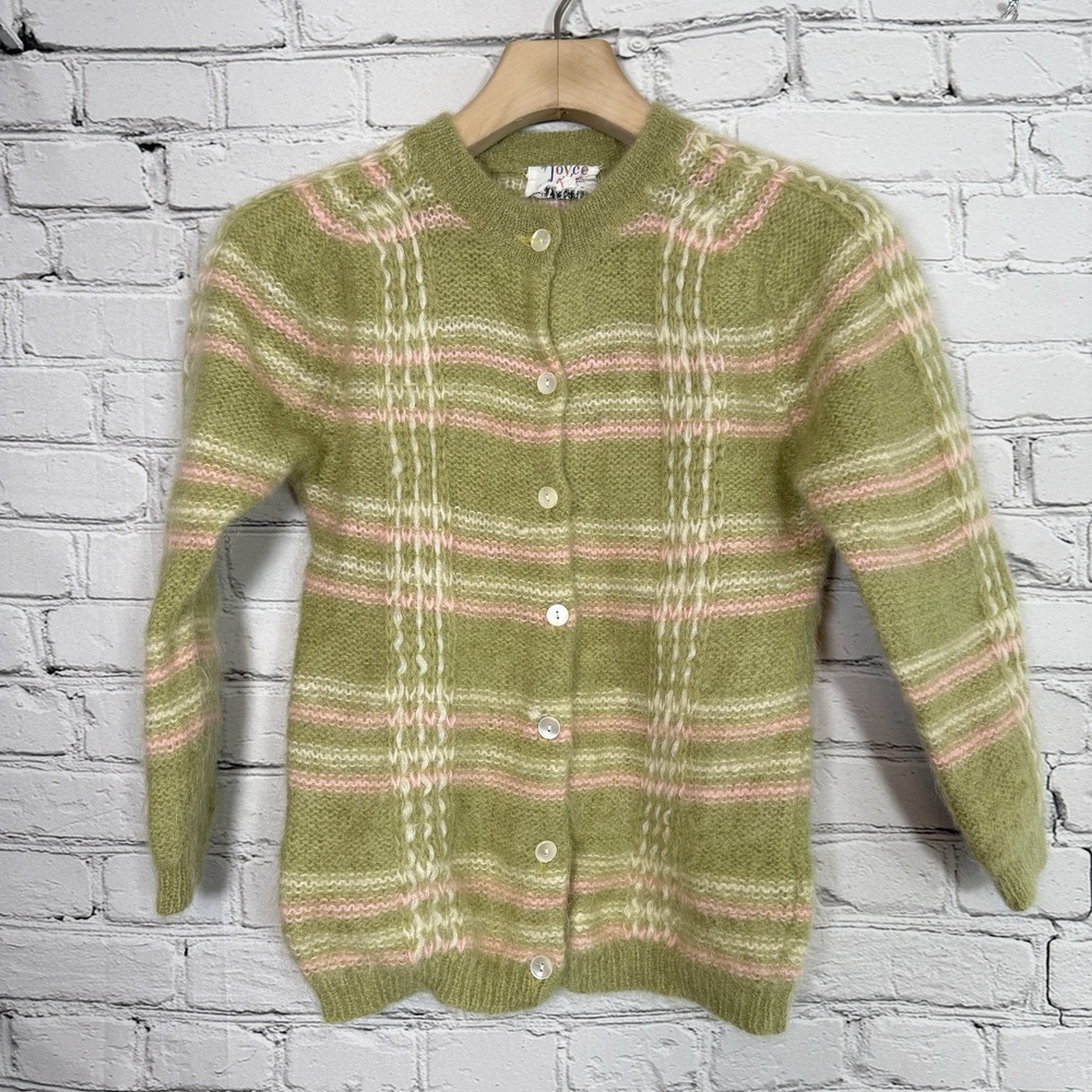 Vintage DESIGNED BY JOYCE Womens Button Up Sweater Size‎ 40 Green Striped Mohair